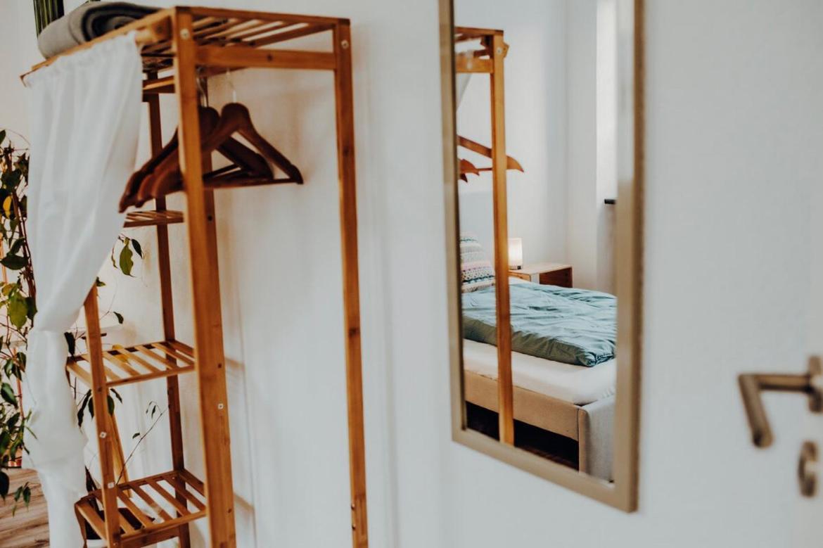 Mayen, Baeckerstr, Privatzimmer Nr1, Innenstadt, Naehe Nuerburgring & Burg Eltz, Gemeinschaftsbad ภายนอก รูปภาพ